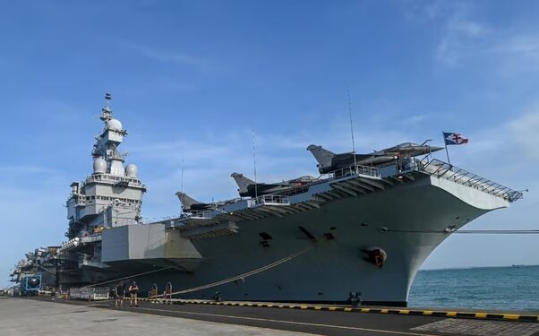 Le Charles De Gaulle