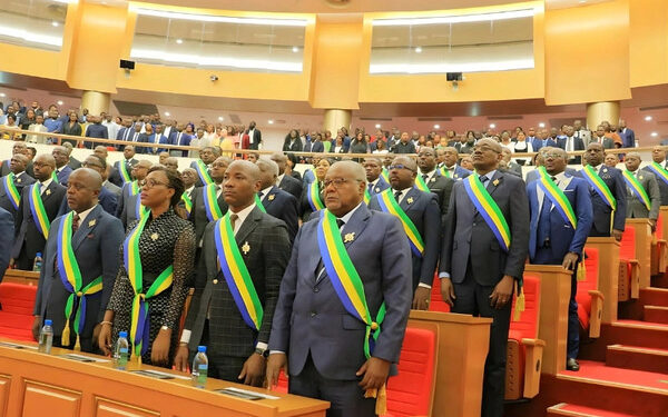 Oligui Nguema face au Congrès